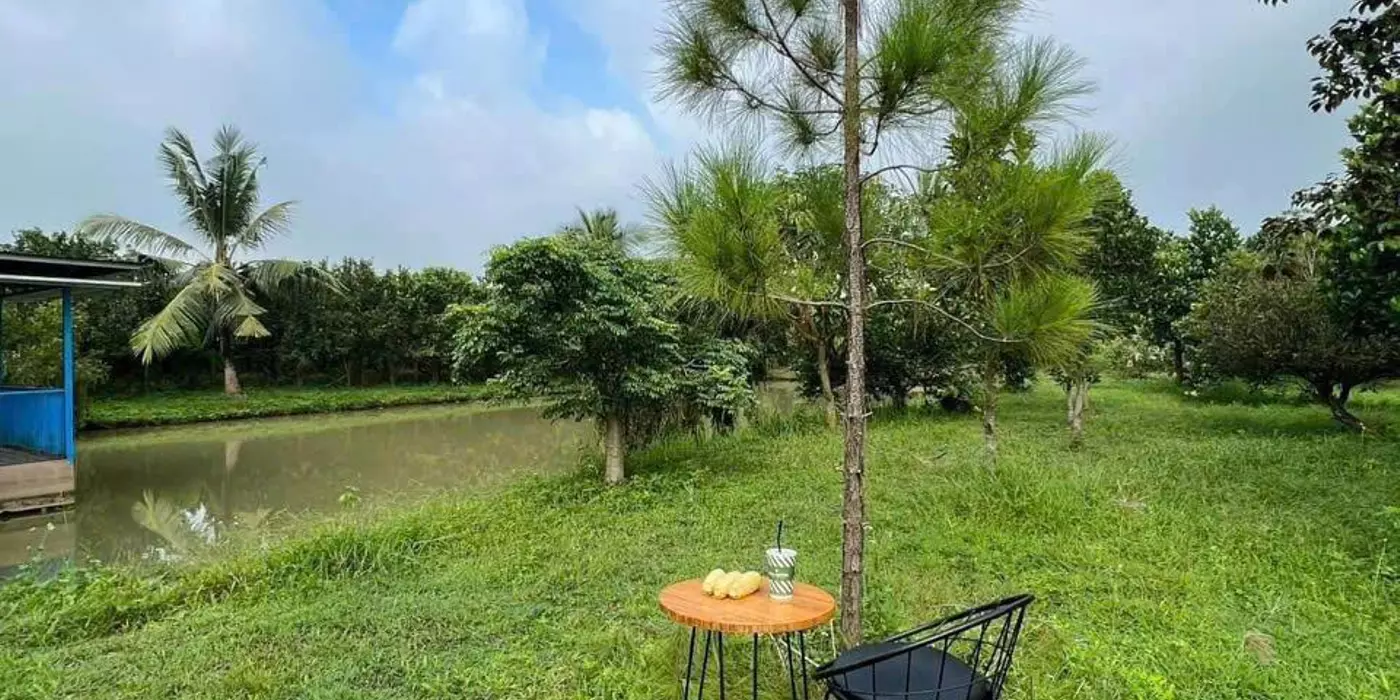 Chính chủ cần bán nhà vườn 2000m. Có nhà nhỏ vườn cây. Giá 300tr