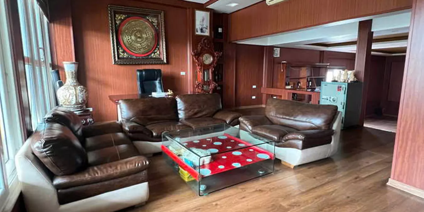 BÁN NHÀ MẶT PHỐ ÂU CƠ, TÂY HỒ, 140M2 5 TẦNG MT 10M GIÁ 44 TỶ- MẶT TIỀN RỘNG- LÔ GÓC 3 THOÁNG -