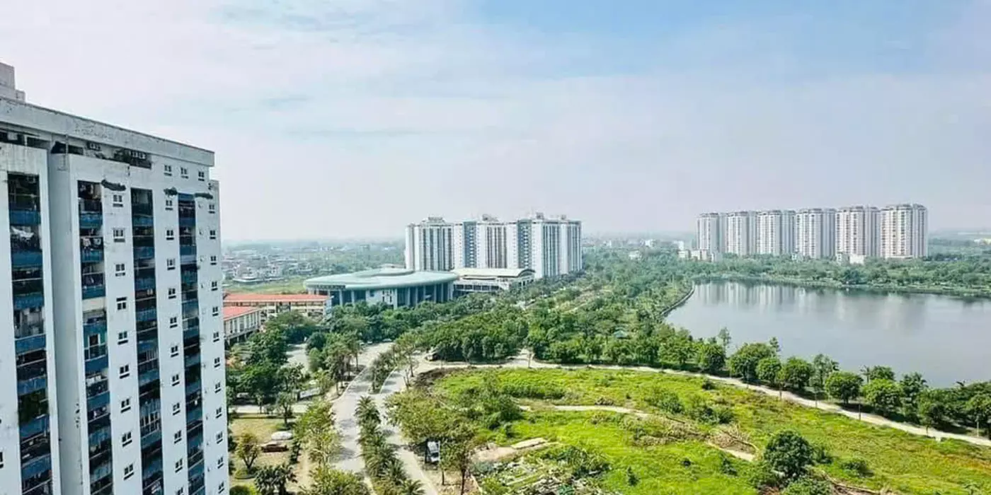 Chính chủ gửi bán căn hộ 2 ngủ rộng 70m, đầy đủ nội thất cao cấp tại KDT Thanh Hà Cienco 5