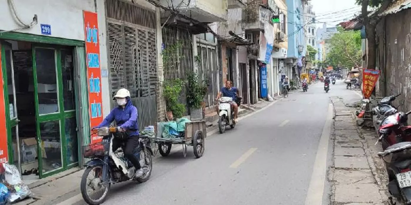 BÁN ĐẤT PHỐ CHIẾN THẮNG, GIÁ ĐẦU TƯ BAO LỜI, VUÔNG DẸP, 50m, 6.8 tỷ