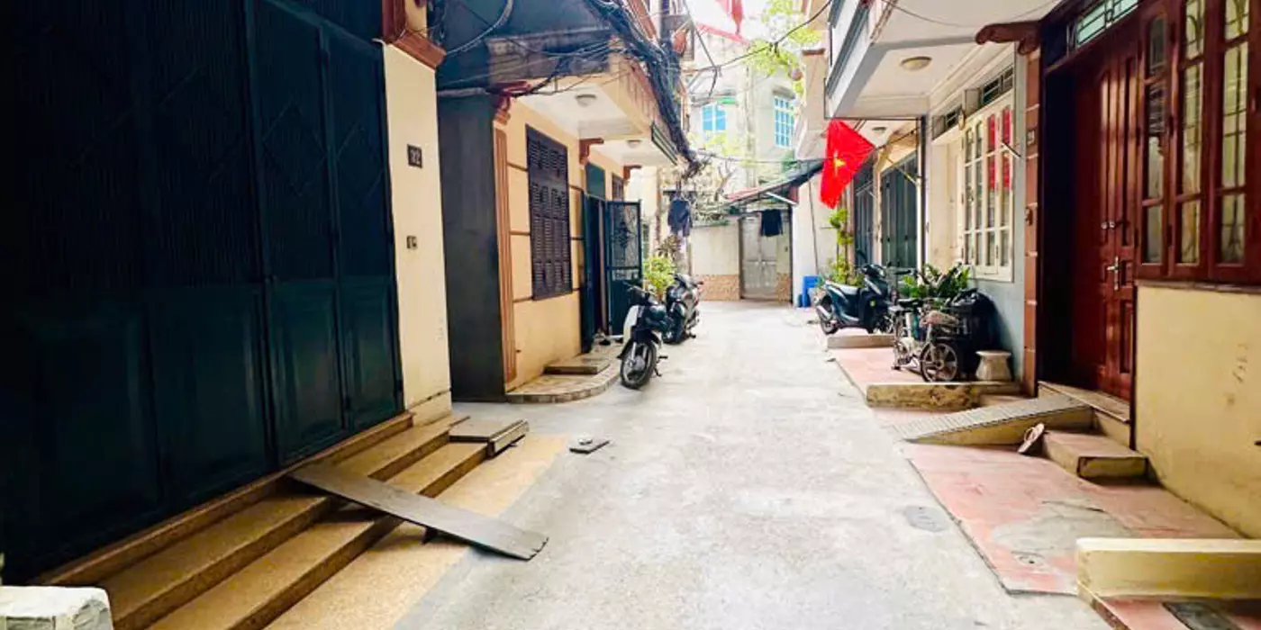 Bán Nhà  Mặt Ngõ  Chùa Bộc Đống Đa , Phân Lô , Kinh Doanh , Dòng Tiền Ổn Định