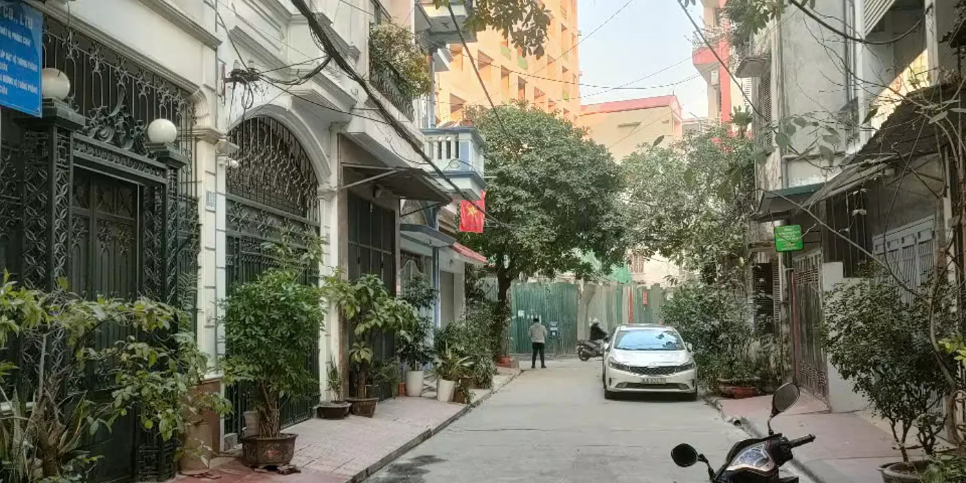 Bán nhà Phùng Chí Kiên, DT55m², 4 tầng - Phân lô Quân Đội - Ôtô -  Vỉa hè - Nhà Dân xây, ở ngay.
