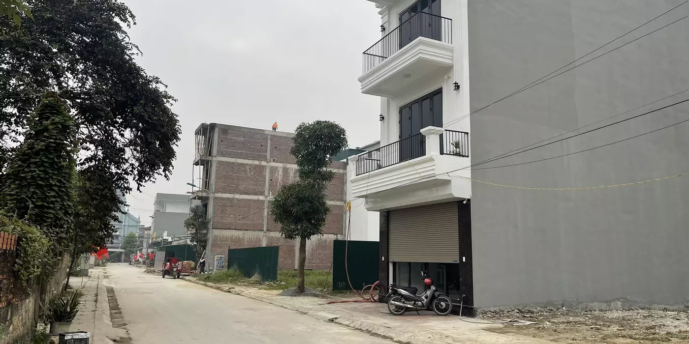ĐẤT NỀN MẶT HÀNG CAU HỢP LỰC. SỔ RIÊNG CẦM SỔ VỀ NGAY. LH: 0966343969