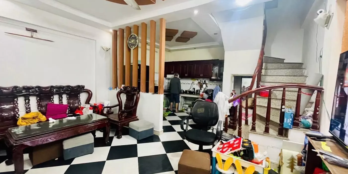 'BÁN NHÀ PHỐ HOÀNG DIỆU, Ô TÔ ĐỖ CỬA, 2 MẶT THOÁNG, 31m, 6.5 tỷ