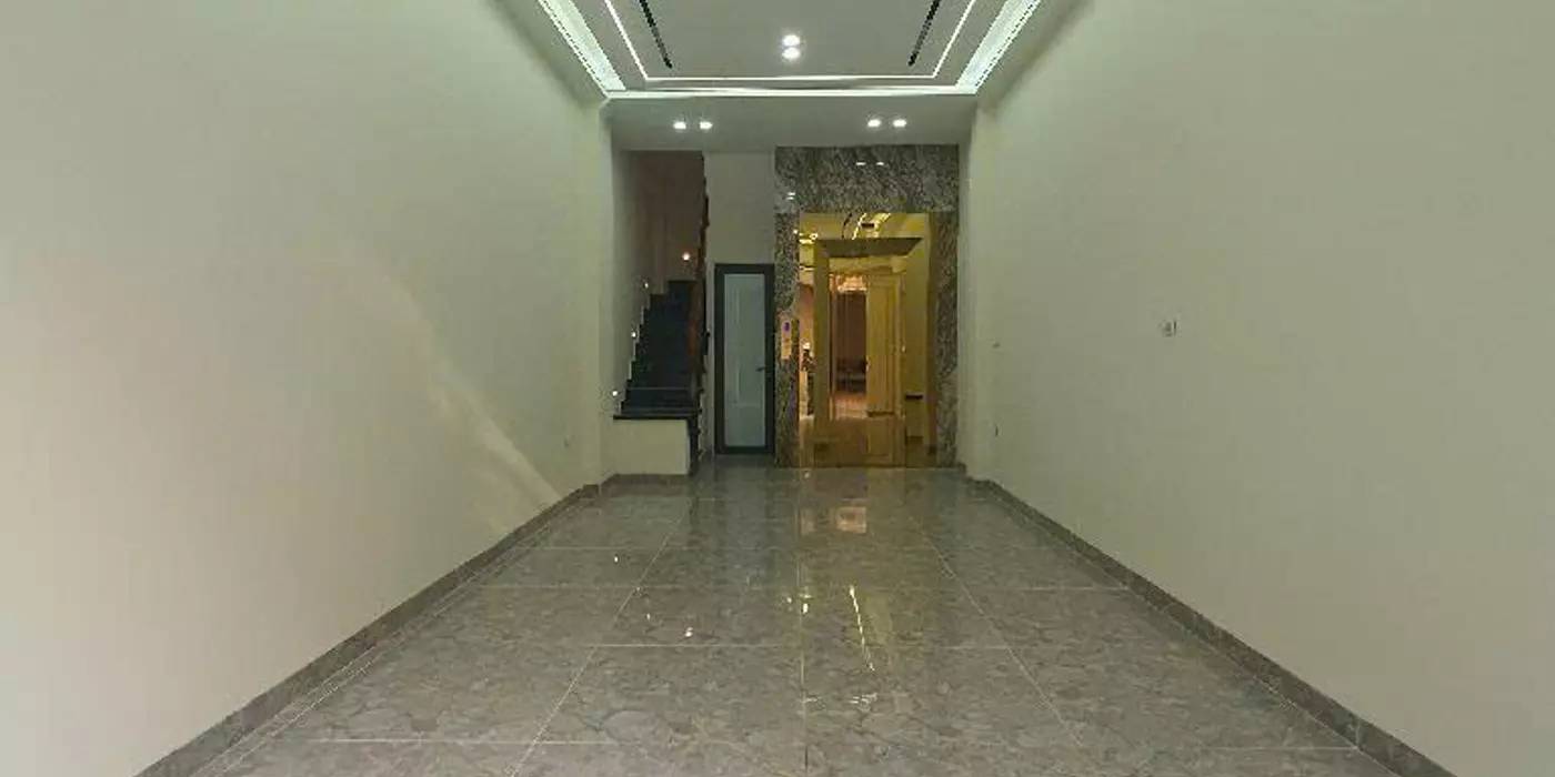 ♻️ SIÊU MỚI NGUYỄN VĂN CỪ 43M , MT3,5 ô tô tránh , 7 tầng thang máy 13,9 tỷ