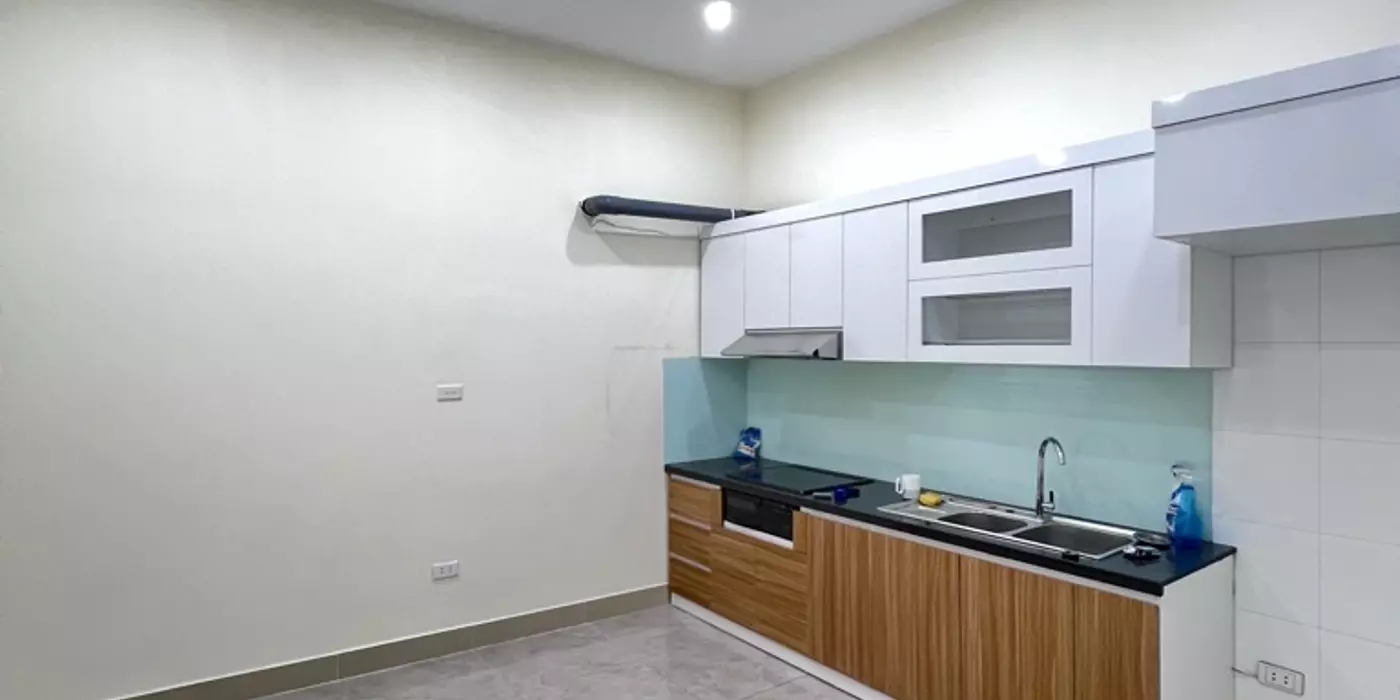 Bán nhà Cổ Nhuế, 50m2, 5 tầng, ngõ thông,nông, oto chỉ 8.5 tỷ