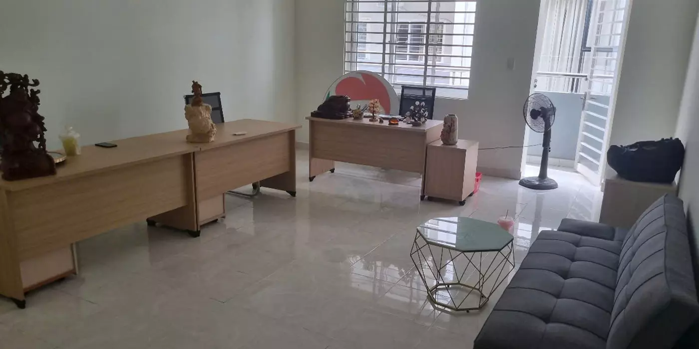 NHÀ LÝ THÁI TỔ CẠNH PHÒNG CÔNG CHỨNG THÀNH PHỐ MỚI BÌNH DƯƠNG