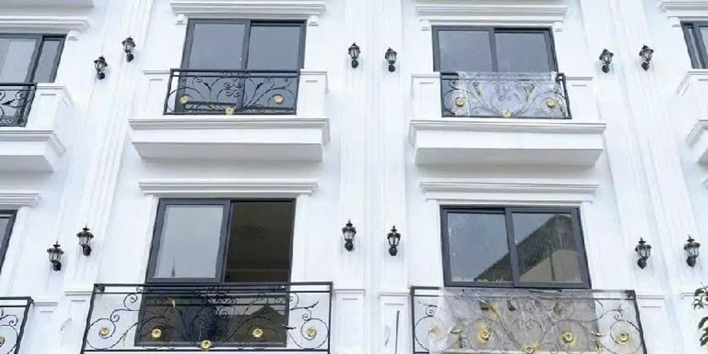 Bán Nhà Nguyễn Khoái 35m 5 Tâng 4 Ngủ Nhà Mới 4.38 Tỷ Sổ Riêng