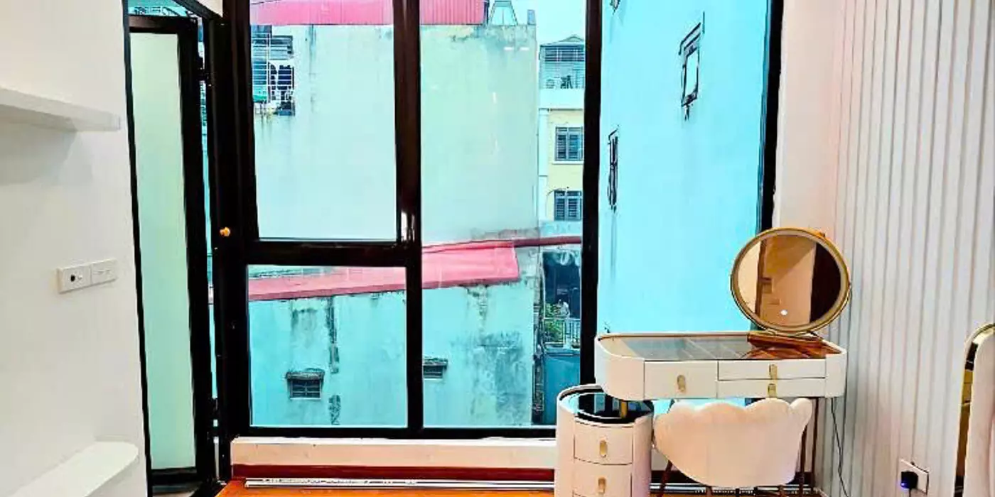 NHANH MỚI KỊP ĐÓN TẾT - 7.5 TỶ - DÂN XÂY CÓ NGAY NHÀ ĐẸP BÁT KHỐI LONG 

BIÊN -44 m2 x 4 TẦNG - Ô