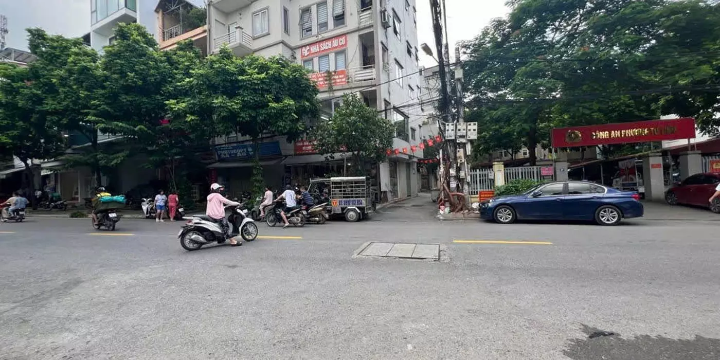 CHO THUÊ NHÀ MẶT PHỐ VĨNH HƯNG, HOÀNG MAI. 52M2 3 TẦNG MT 3,6 GIÁ 15 TRIỆU/ 1 THÁNG CÓ THƯƠNG