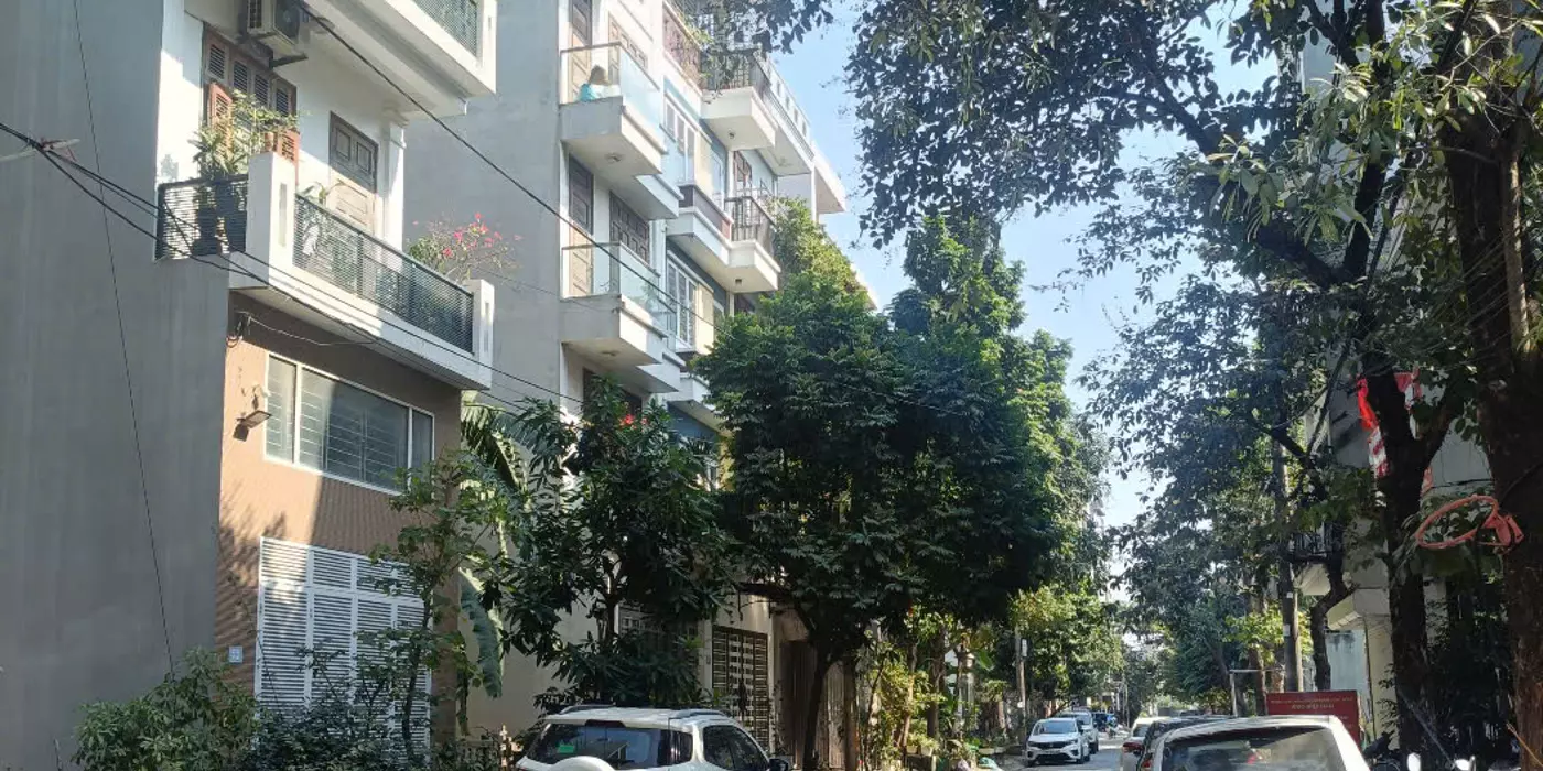 Vỉa hè K Doanh - Lai Xá 68m2 - 5 tầng, ô tô tránh, giá 12.8tỷ