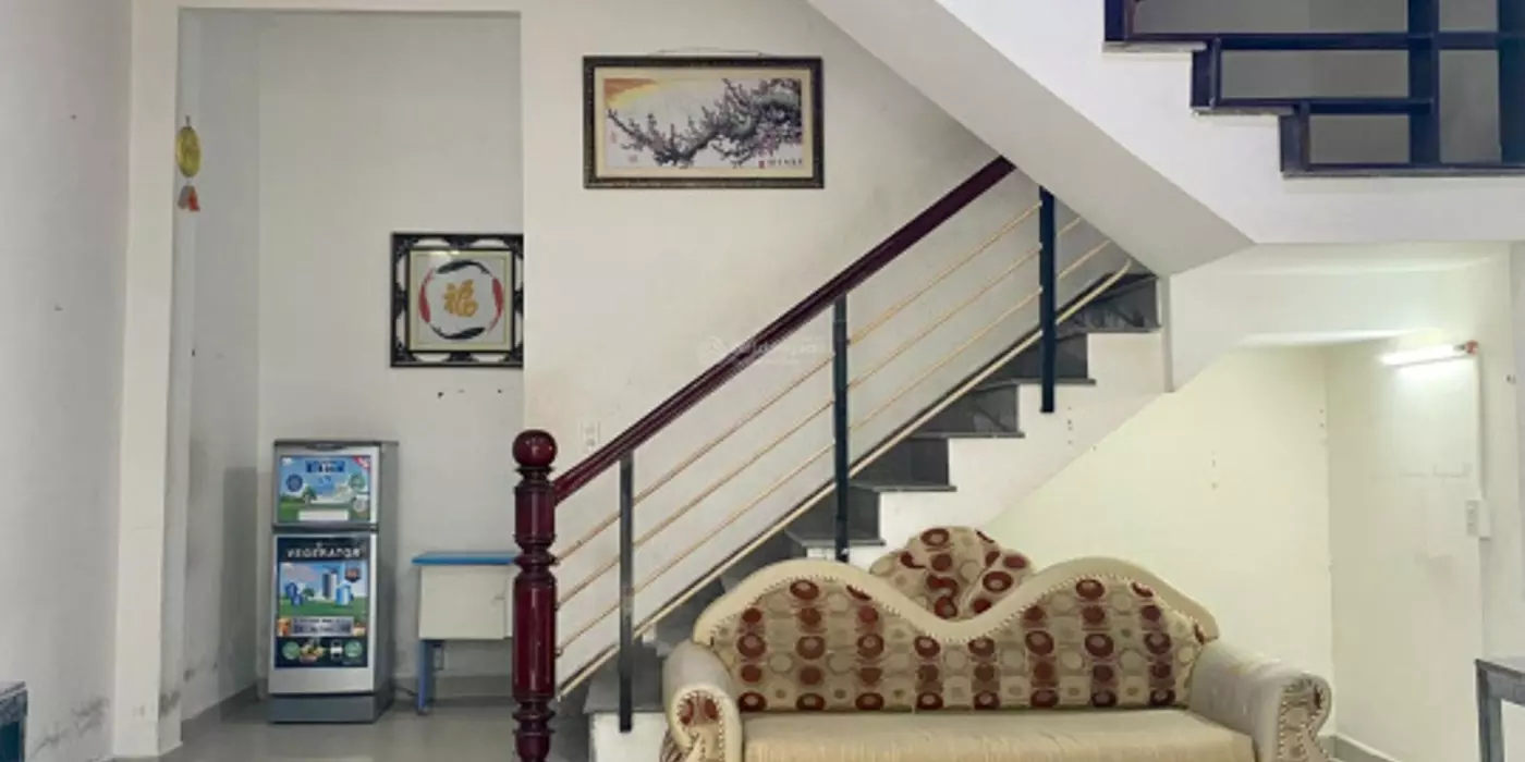 Bán Nhà 3 Tầng Hẻm Lê Hồng Phong - Phước Hải, Nha Trang, Giá 3,25 Tỷ