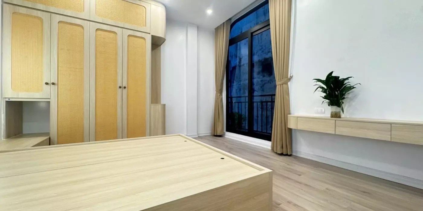 BÁN NHÀ GẦN PHỐ NGÔ ĐÌNH MẪN, Ô TÔ ĐỖ NGÕ, NHÀ DÂN XÂY, 60m, 6.3 tỷ