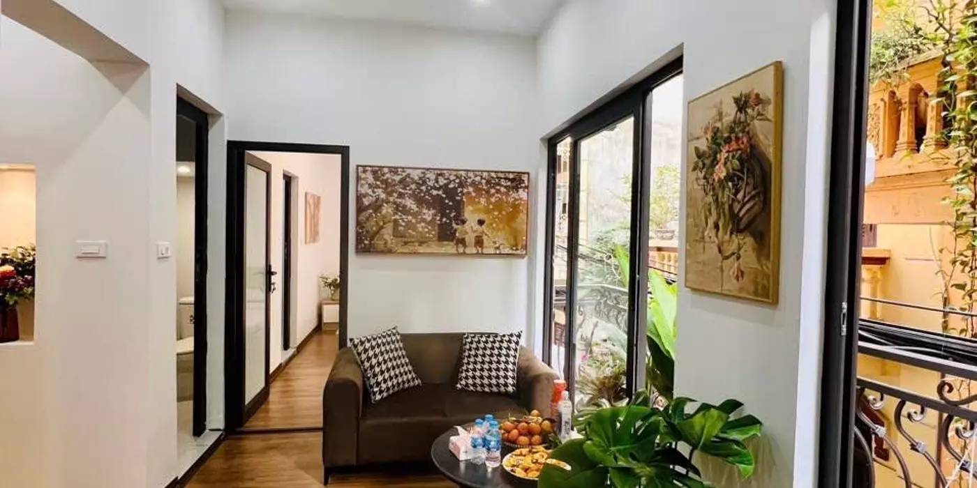 Bán nhà Nguyễn Trãi giá 3.28 tỷ, diện tích 70m2, tầng 2, mặt tiền 10m
