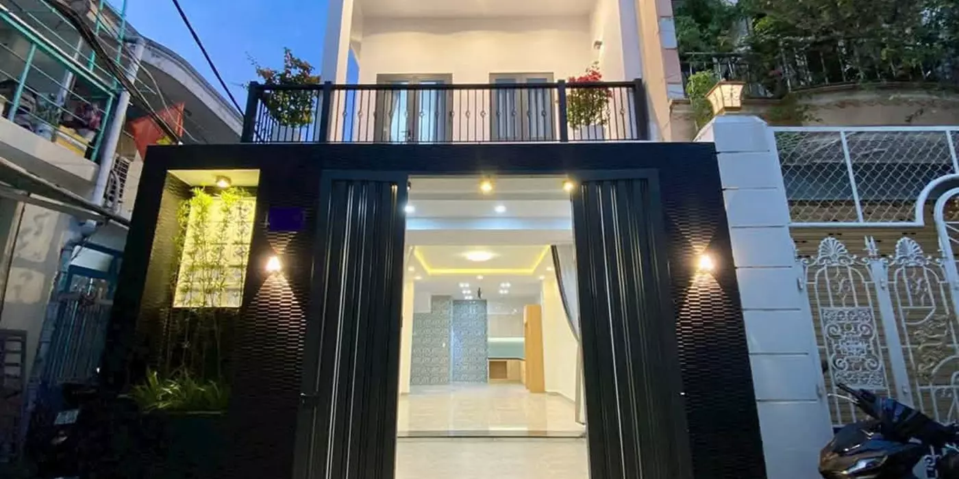 Bán NR.HỂM XE HƠI, ĐƯƠNG  NGYỄN QUÝ ANH, 4.2 TỶ -  50M2 -2T - 3PN - 2WC