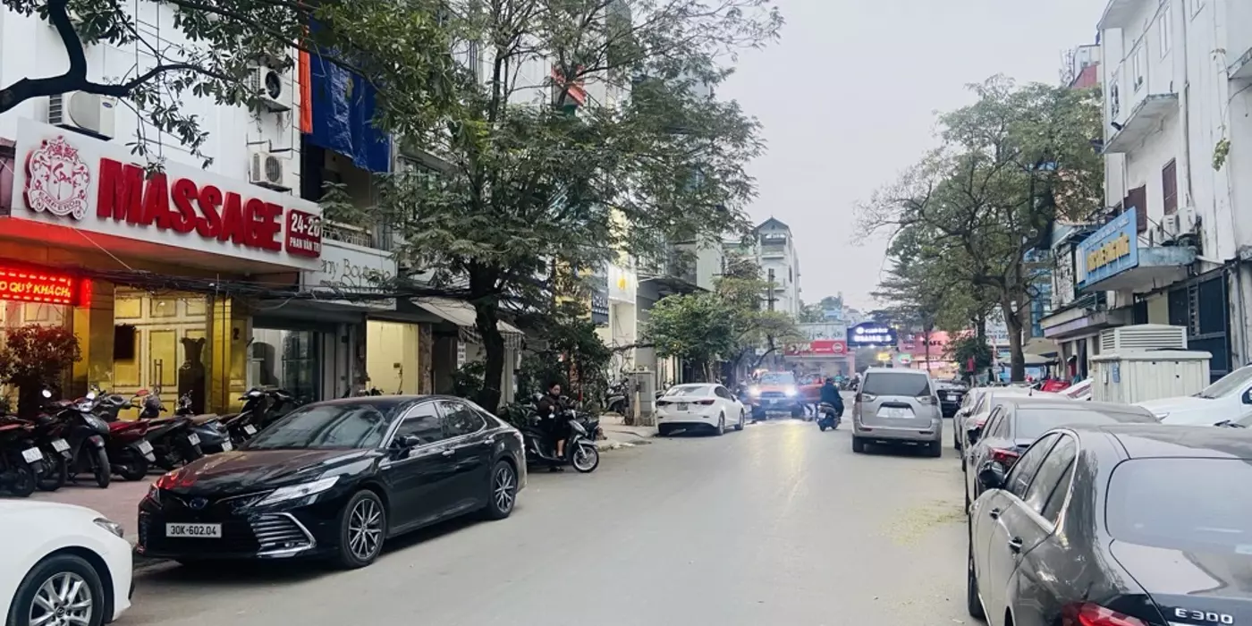 MP ĐỐNG ĐA, VH ĐÁ BÓNG, 4 LÀN Ô TÔ TRÁNH, KD SẦM UẤT