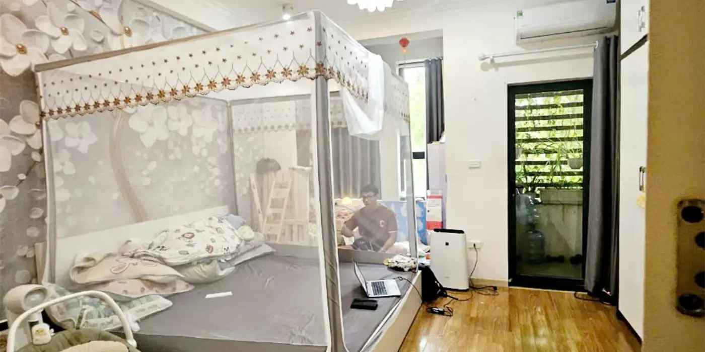 Bán nhà Phố Vạn Bảo, Ba Đình, Hà Nội. Diện tích 47 m2, xây 6 tầng, SĐCC. Giá: 16,8 tỷ. Liên hệ: