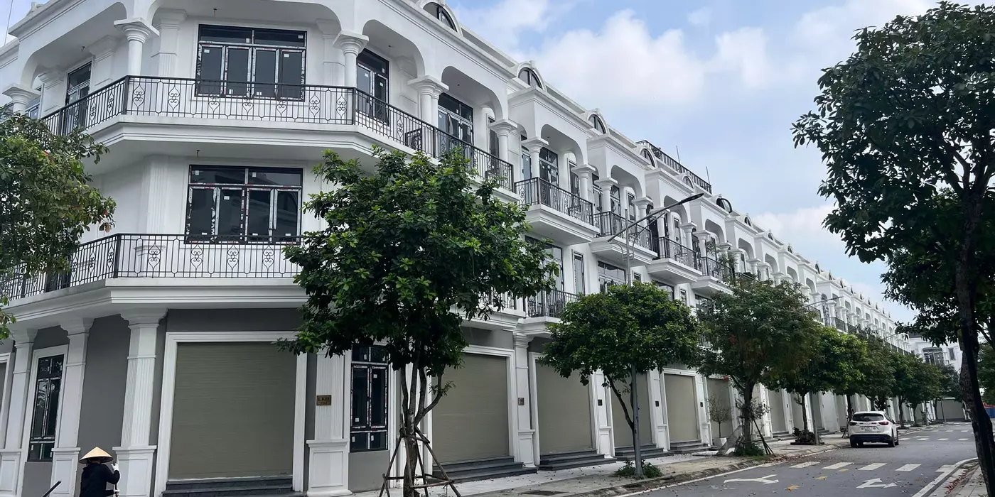 ✔️ Cần Tiền Bán  4 Căn Góc Nhà LK #Shophouse khu 319 Calyx Residence Cổ Loa Đông Anh