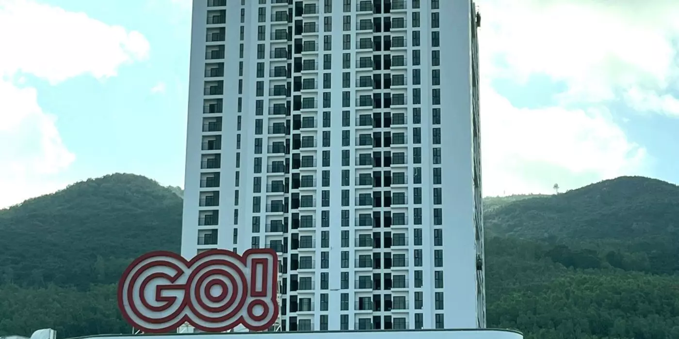 Cho thuê chung cư The Calla (Calla Apartment) - căn trực diện biển 2PN
