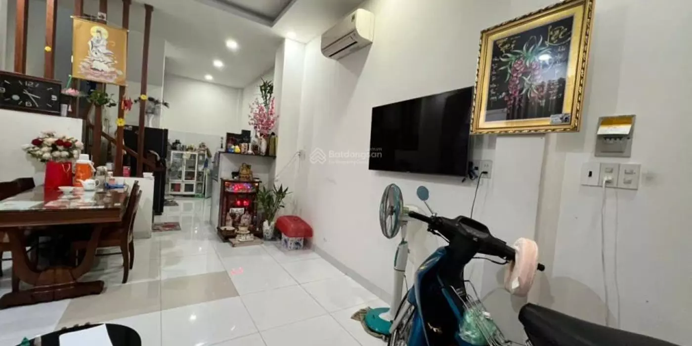 Bán Nhà Hẻm Trung Tâm TP Nha Trang - Đường Quân Trấn, Hùng Vương, Phường Lộc Thọ, Giá 4.2 Tỷ