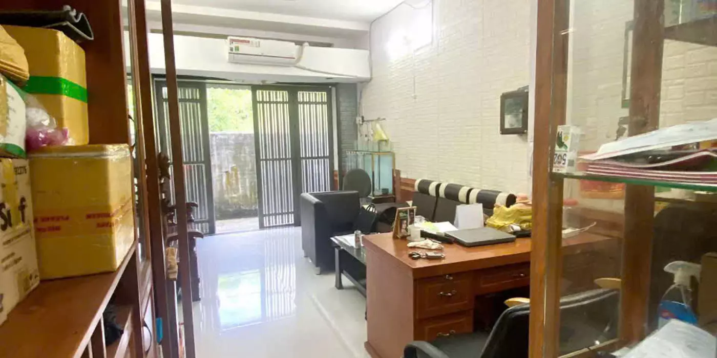 Nhà Giá Rẻ 2 Tầng 46m SHR Chỉ 2 Tỷ 3 Tân Thới Hiệp Quận 12 Gần Gò Vấp