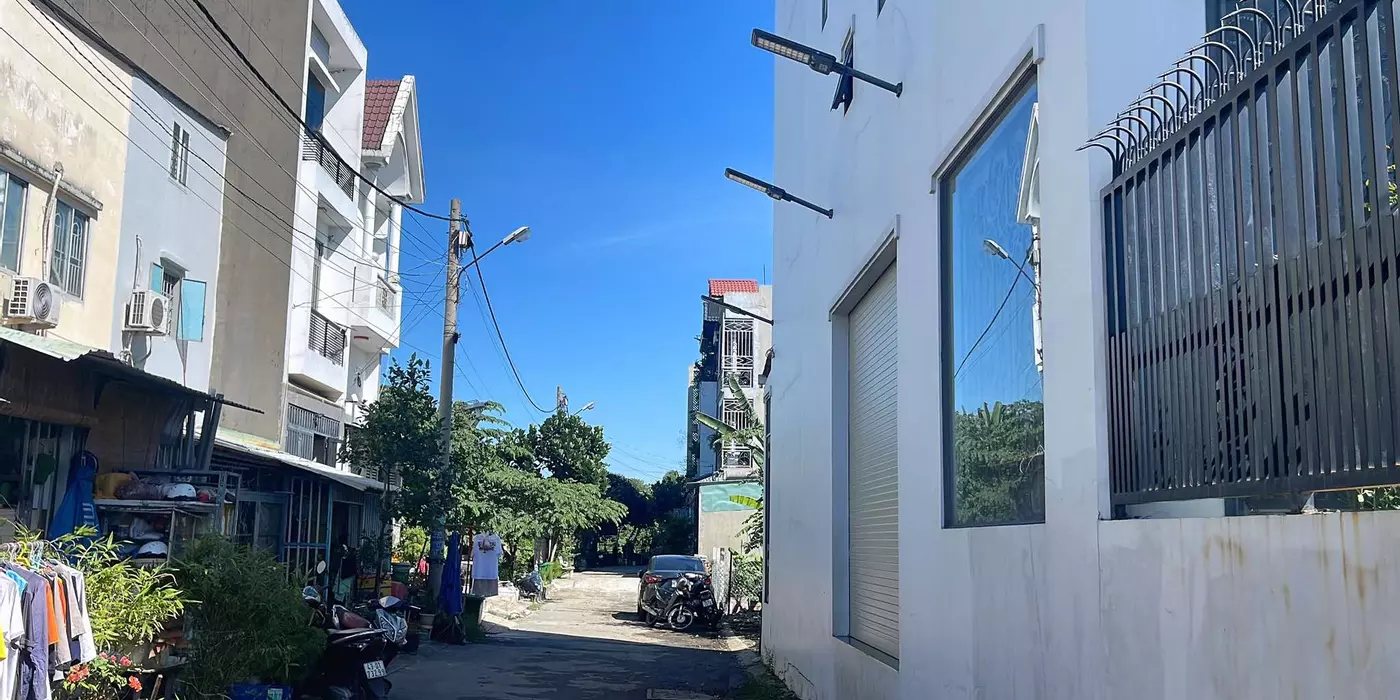 LÔ ĐẤT ĐẸP NGANG 8M HXH CẠNH KHU HỒNG LONG -  60M2 - XD 4 TẦNG - CHỈ  4,2 TỶ