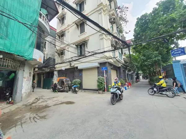 Bán nhà riêng tại ngõ 25 Vũ Ngọc Phan, 32,5 tỷ, 90m2, 18PN, 18WC

Nhà riêng tại ngõ 25 Phố Vũ