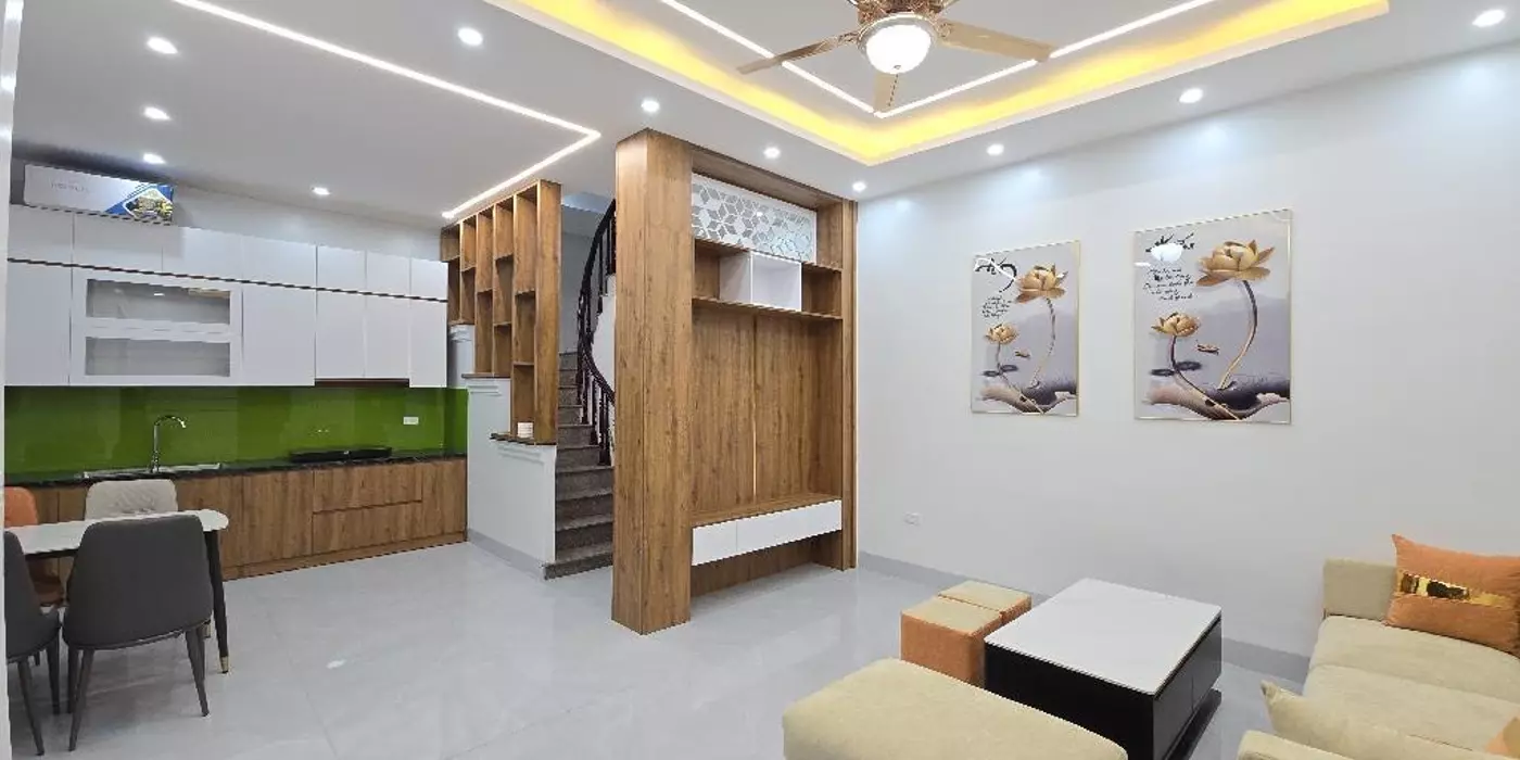 Bán nhanh trước TẾT nhà ĐẸP 45m2 * 4 Tầng * 4 ngủ Đường Giải Phóng - quận Hoàng Mai