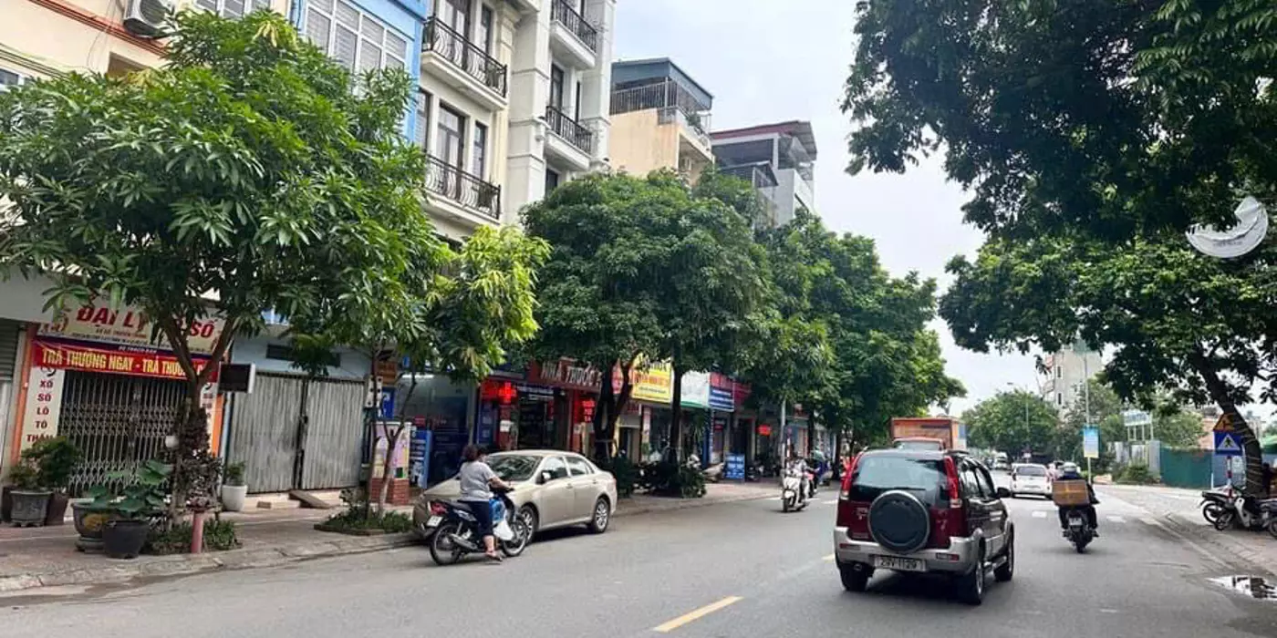 SIÊU ĐẸP - HIẾM NHÀ BÁN - 1 MẶT PHỐ - 1 MẶT NGÕ - NGUYỄN VĂN CỪ LONG BIÊN 
415m2 x 1 TẦNG 

  MẶT