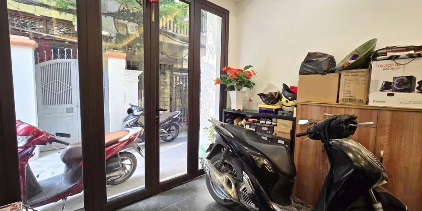Bán nhà Đội Cấn. Thang máy. Nhà mới. Ngõ đẹp. Rộng. Giá 10Tỷ35
