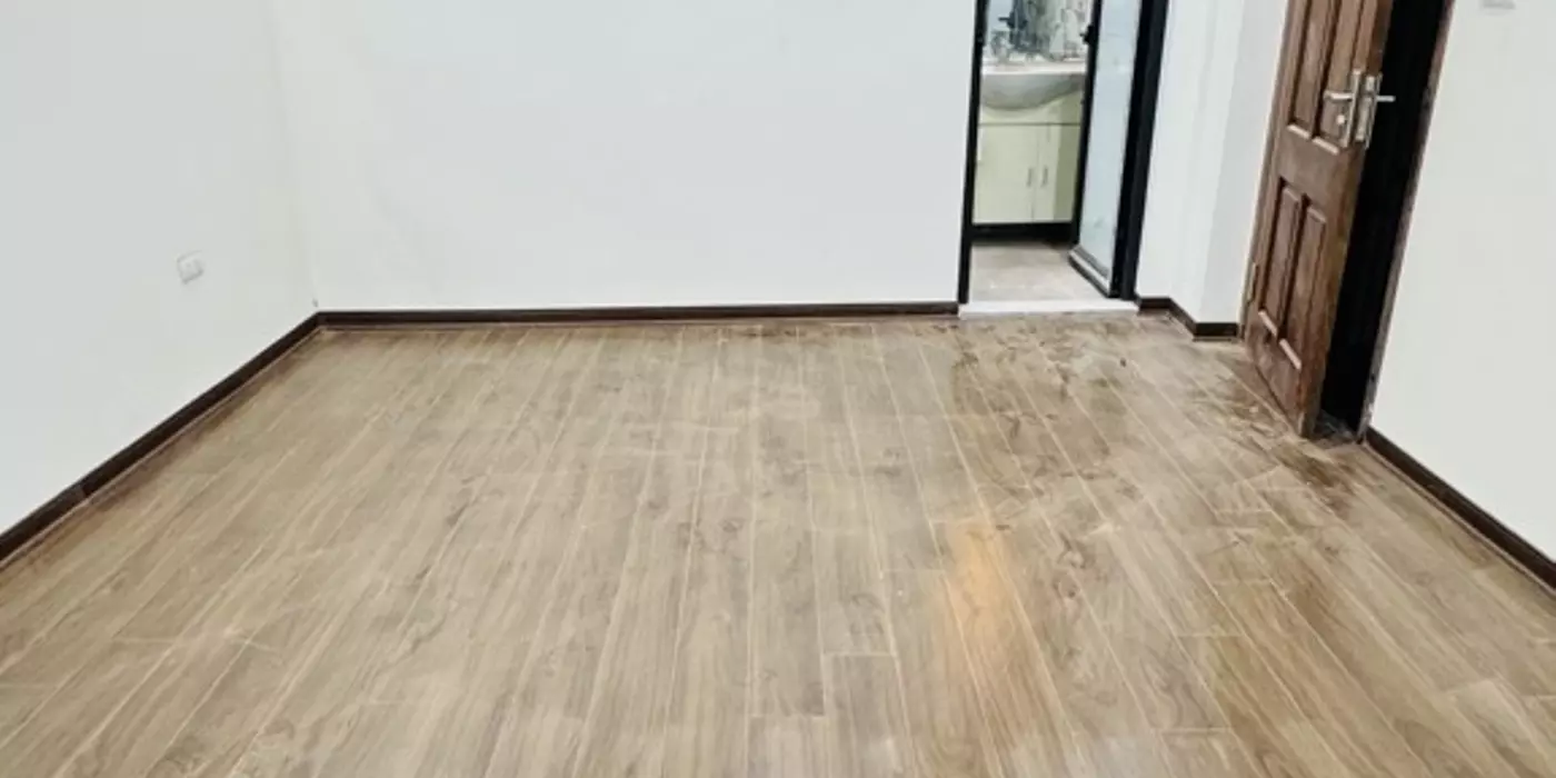 Cầu Giấy, nhà đẹp sẵn tìm chủ xịn, 40m,6T thang máy, oto trong nhà 14.6tỷ
