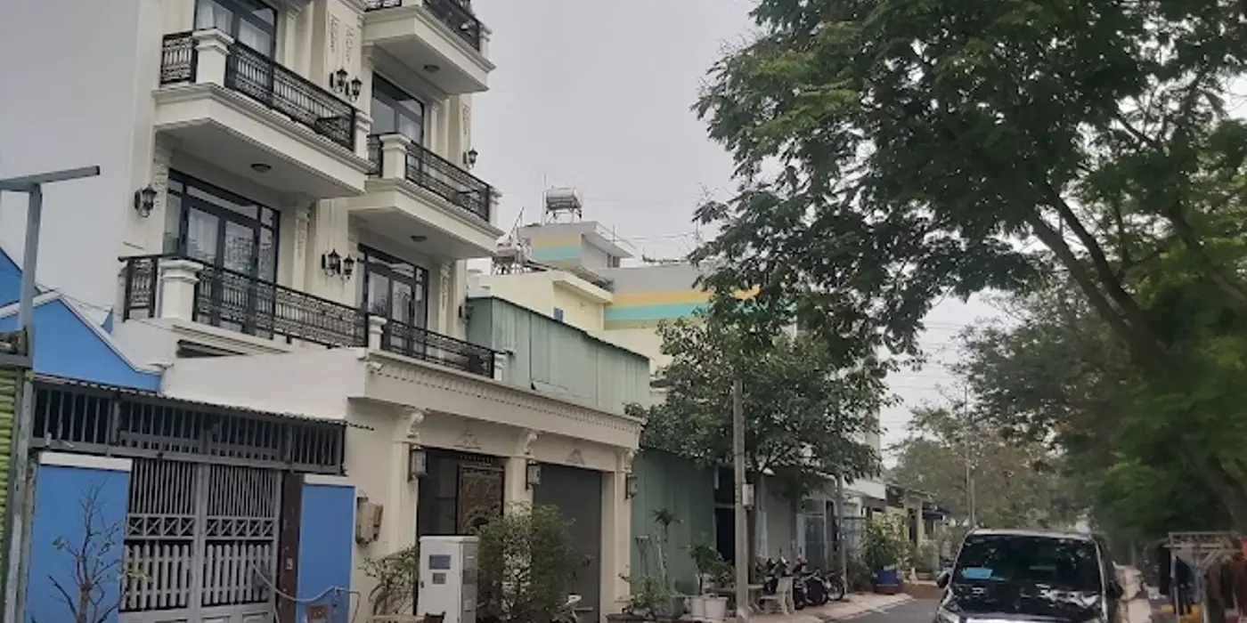 Cần bán Gấp ngôi nhà TĐC con sông Phú Định P.16, Q8 chính công ty