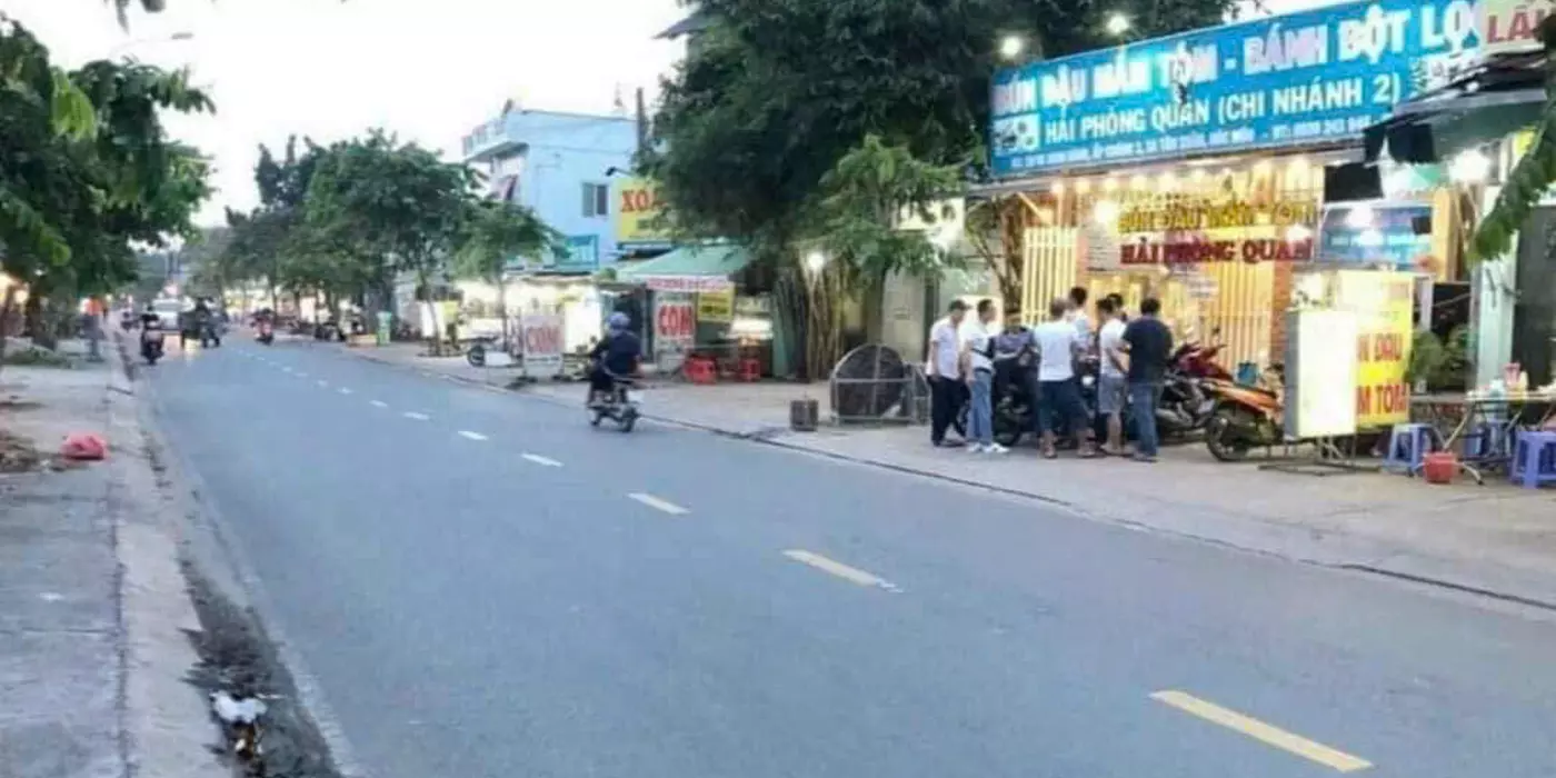 Bán Nhà (10x20) Mặt Tiền Song Hành, Trung Chánh, Hóc Môn Giá Tốt 17.99 tỷ