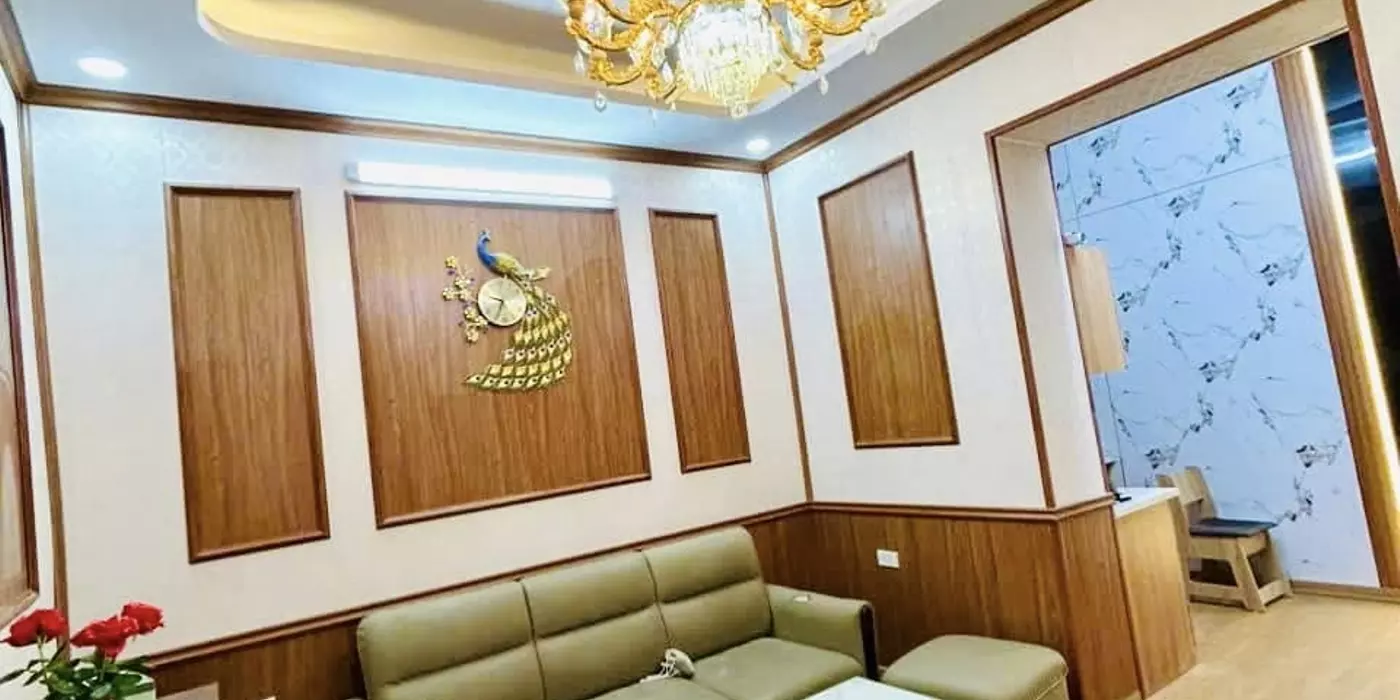 Bán căn tập thể tầng 1 phố Lê Gia Định, 85m2, Full nt, 3pn, Giá 3.x tỷ