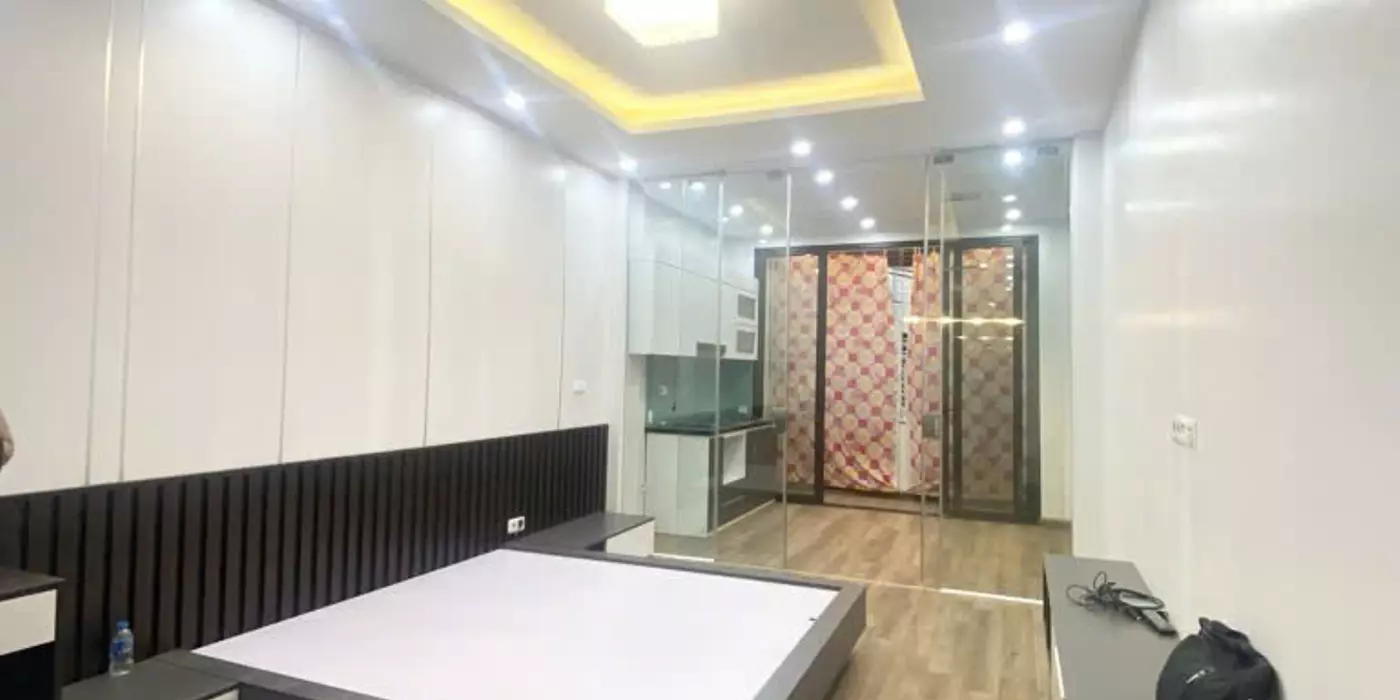 Bán nhà Phố Hào Nam, Khu phân lô, Nhà hai mặt ngõ, 53mx4T, Giá: 15.8 Tỷ, Lh: 0396935190.