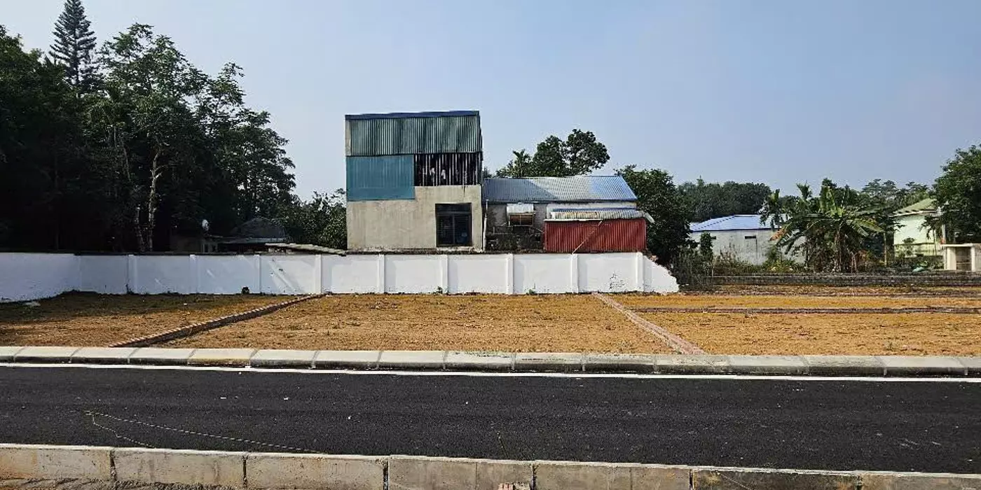 Bán đất Lại Thượng đường to ôtô vào đất ngõ thông giá rẻ nhỉnh 1tỷ 60m