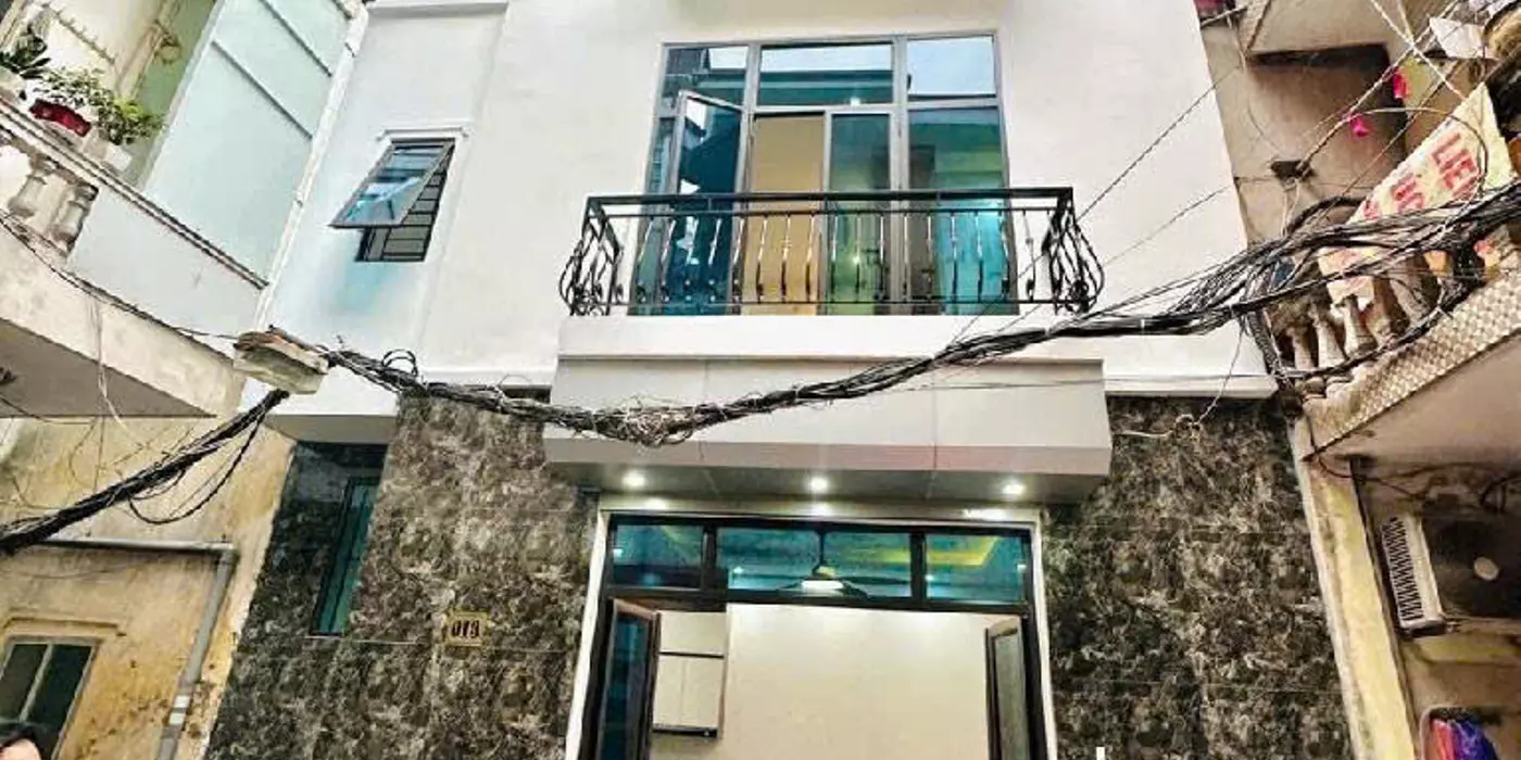 Bán nhà mặt phố Bích Câu, Cát Linh, Đống Đa, 55m², 4 tầng, 8.9 tỷ, sổ đỏ