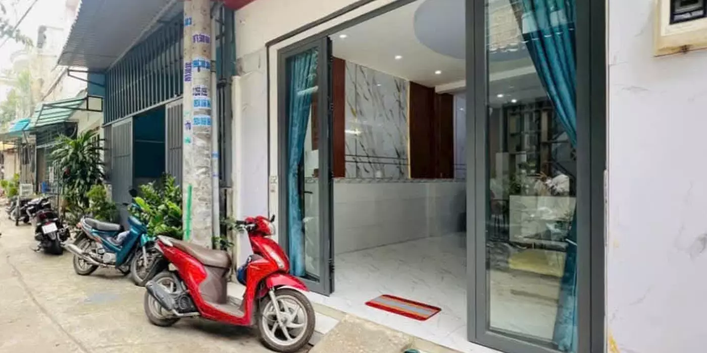BÁN NHÀ GẦN CHỢ TÂN TRỤ 40M2 - 2.9 TỶ KHU VỰC ĐÁC ĐỊA TÂN BÌNH
NGUYỄN SỸ SÁCH TÂN BÌNH