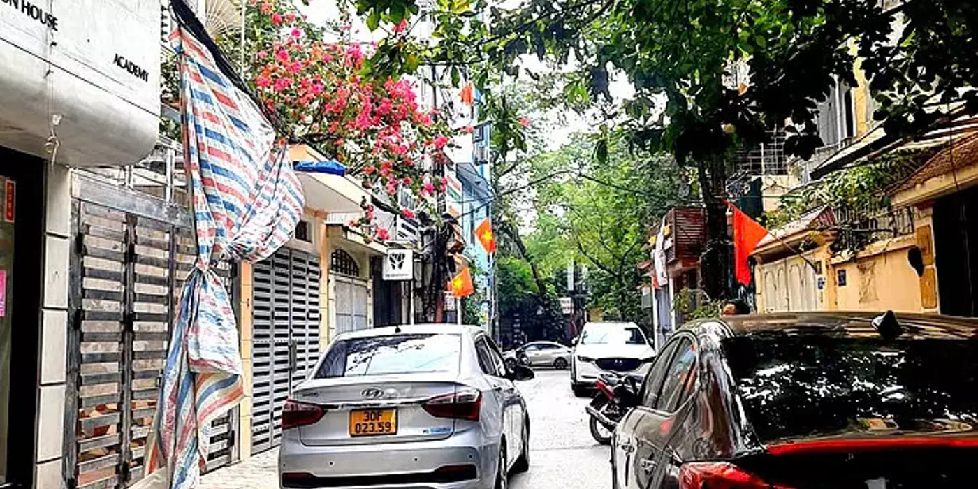 HOÀNG VĂN THÁI, THANH XUÂN, 26M2 6 TẦNG MT 3,6M GIÁ 6,7 TỶ- PHÂN LÔ- GARA OTO- KINH DOANH- NGÕ