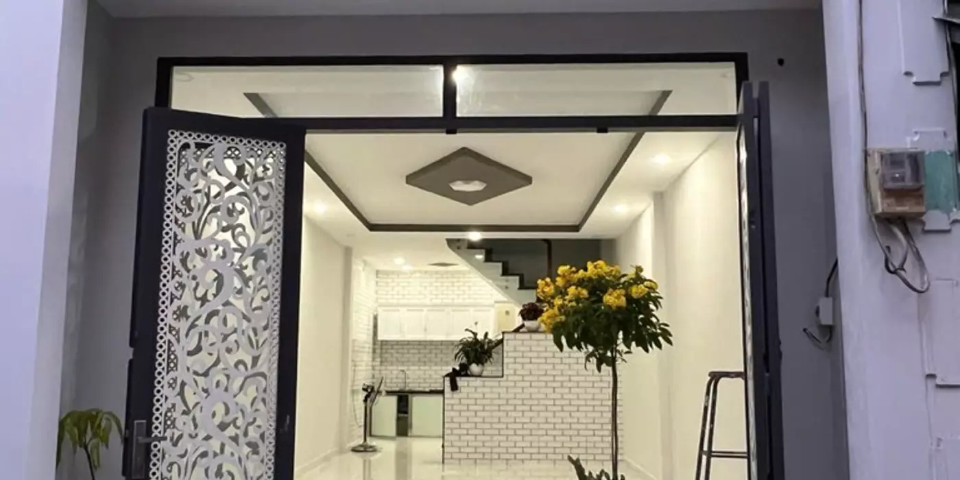MẶT TIỀN KINH DOANH KỀ BÊN MIẾU GÒ XOÀI, CẠNH LÊ VĂN QUỚI, NHÀ MỚI ĐẸP 2 TẦNG, 50M2, SỔ ĐẸP NỞ