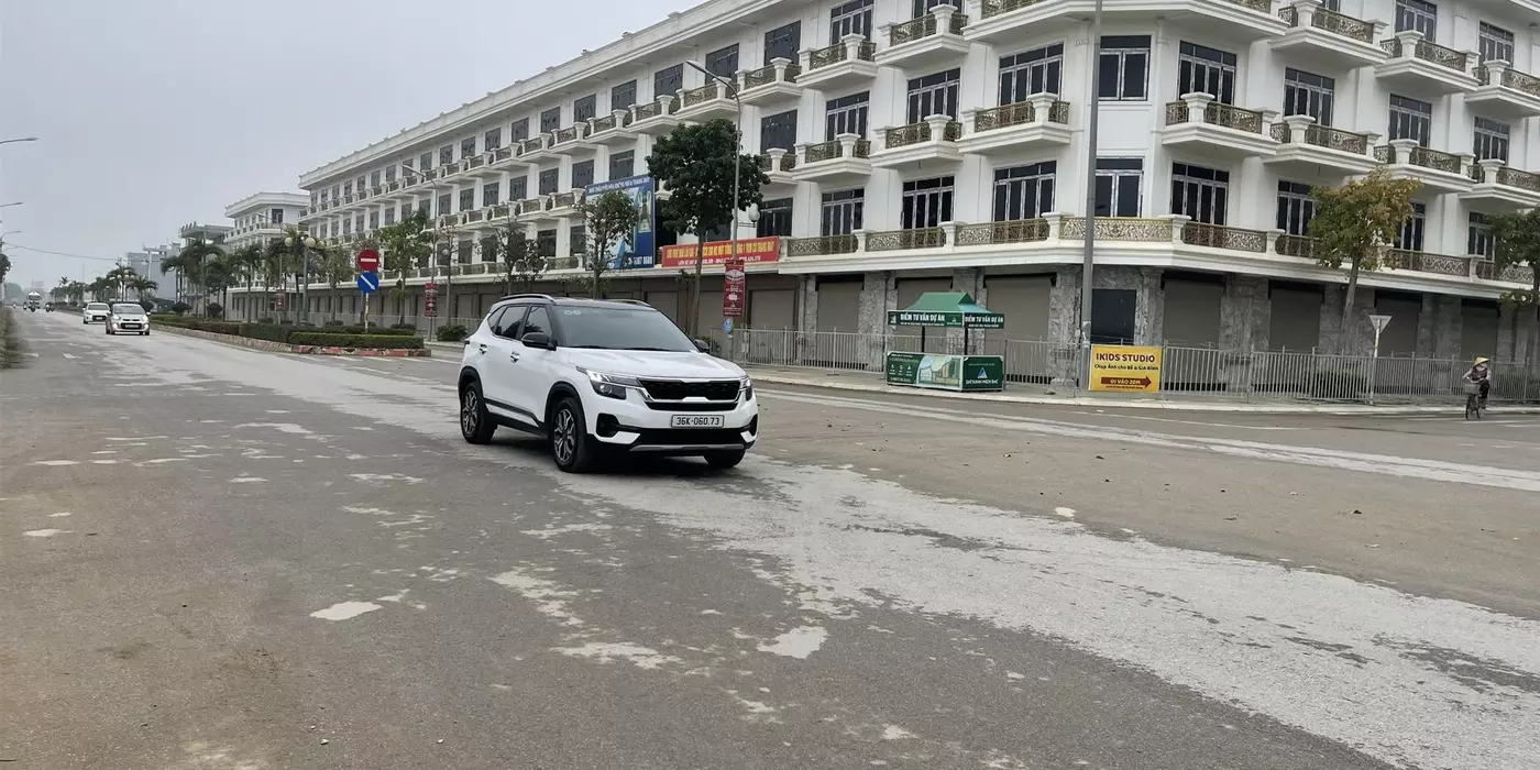 NHÀ PHỐ 3.2 TỶ. NHẬN NHÀ, SANG TÊN SỔ NGAY. LH: 0966 343 969