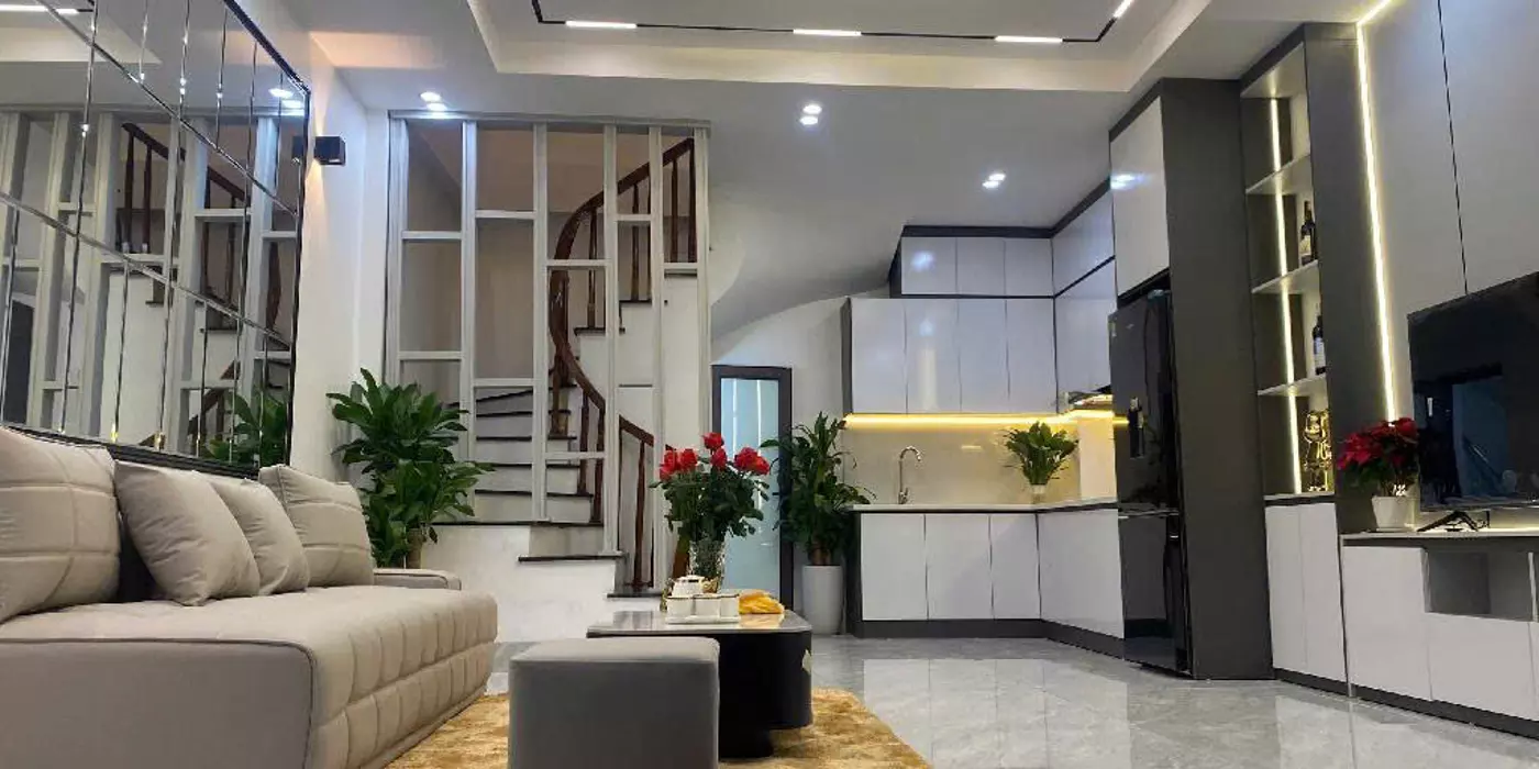Bán Nhà Quan Nhân, Nhà Mới Đón Tết, 39m2, Lô Góc, Gần Phố, Nội Thất Xịn, 6.38 Tỷ
