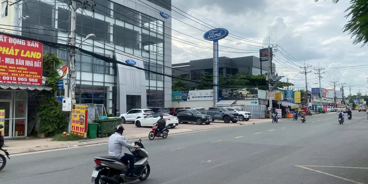 Nhà mặt tiền đường Hoàng hữu nam DT 166m, giá đầu tư