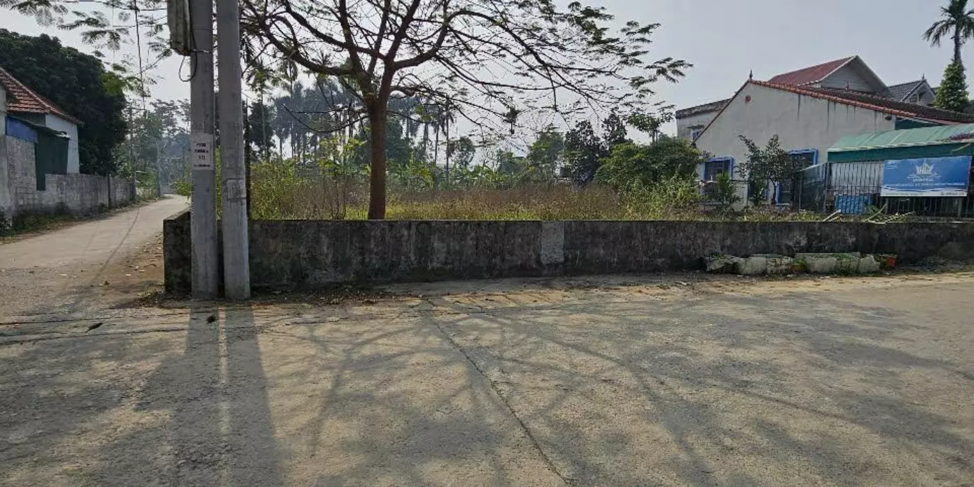 Bán lô đất hoa hậu lôgóc 2MT trục chính Phú Mãn gần QL21 giá rẻ 201m 4.2tỷ