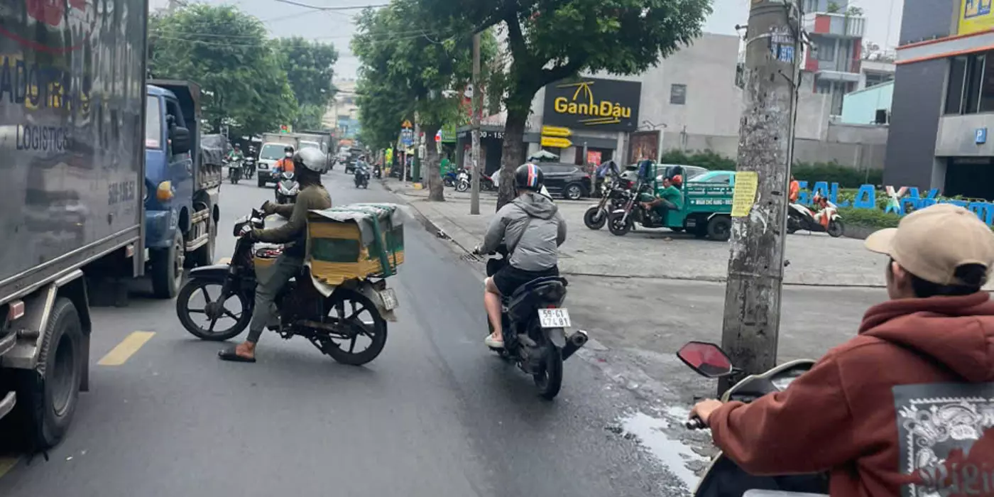 Bán nhà (6x40) mặt tiền Nguyễn Văn Quá, Đông Hưng Thuận, Quận 12 giá 19.5 tỷ
