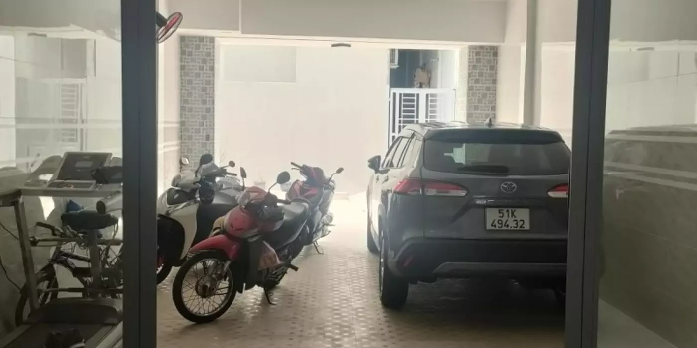 Bán nhà 112m2, 3 tầng, 4PN, 4WC, 7.3 tỷ, Thủ Đức, sổ hồng