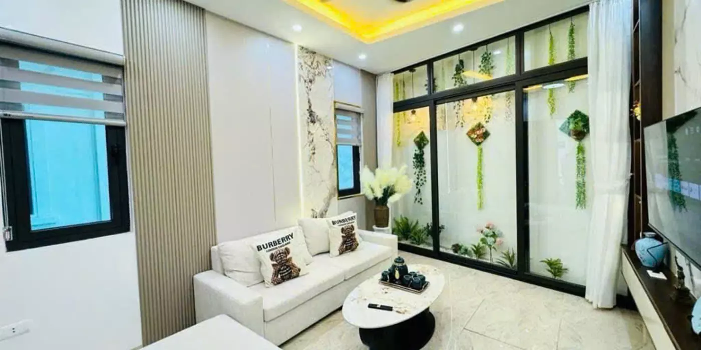Bán Nhà Cự Lộc, 36m2, Sổ Vuông, Gần Hồ, Yên Tĩnh, 6.88 Tỷ
