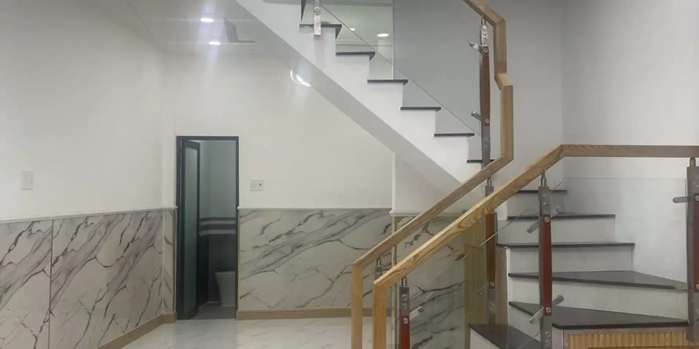 Bán nhà 1 trệt 1 lầu 2 phòng ngủ 50m2 kha vạn cân giá chỉ 2 tỷ 650tr quá rẻ