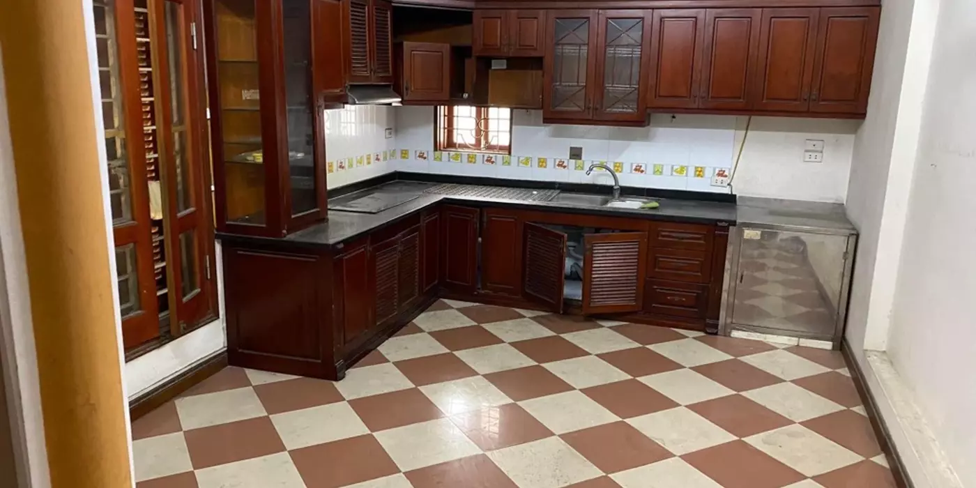 Bán nhà mặt phố Thái Hà quận Đống Đa, 110m lô góc, kinh doanh đỉnh mặt tiền Khủng chỉ nhỉnh 29,5 tỷ
