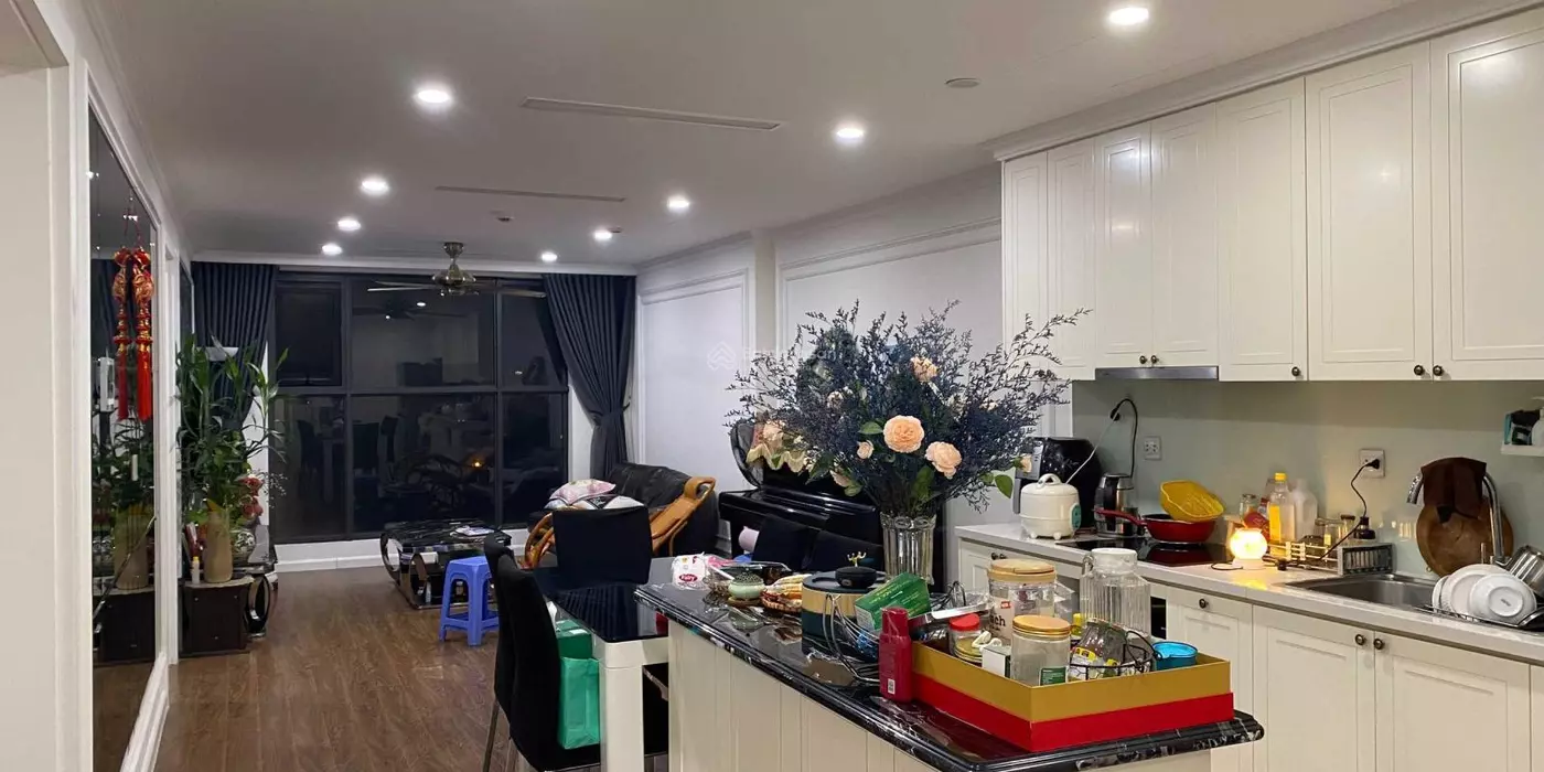 Bán căn hộ 3 phòng ngủ, 108m2, giá 6 tỷ 550 triệu, đã có sổ Liên Hệ 0862278990
